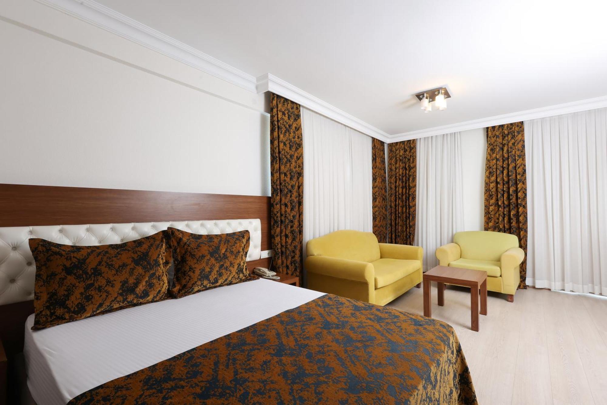 The Corner Park Hotel Antalya Exterior foto